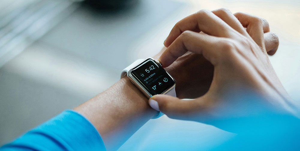 raksakra-Power-of-Wearable-Health-Tech